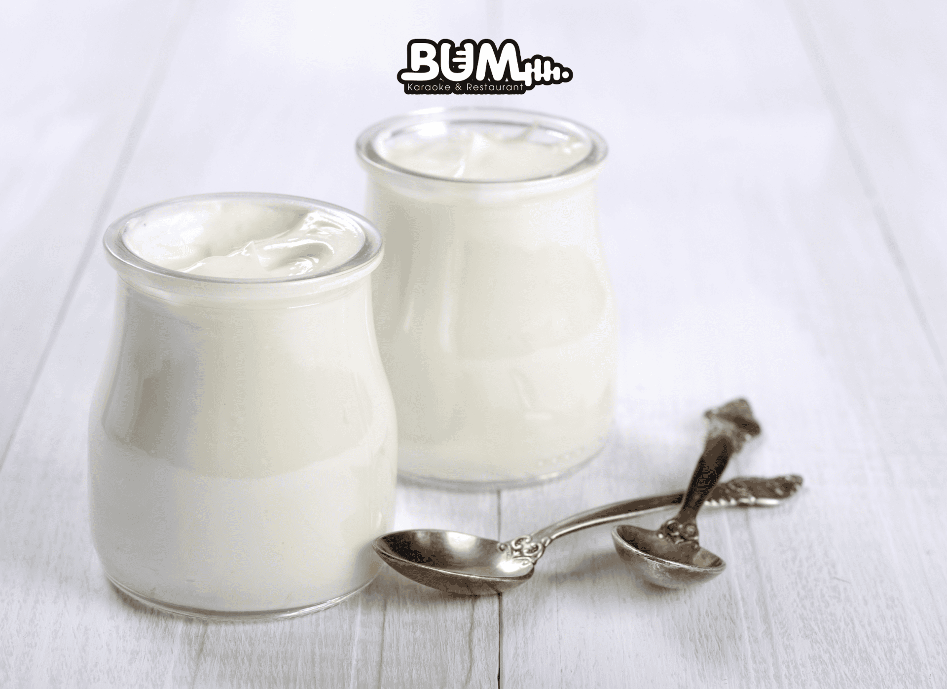 Sữa chua mát lạnh